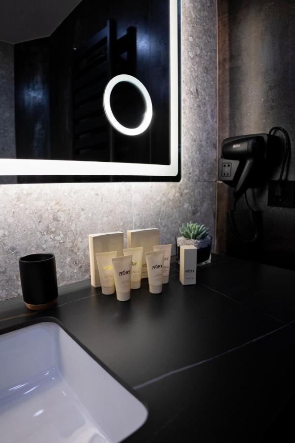 Mm Boutique Hotel Burgas Stad Buitenkant foto