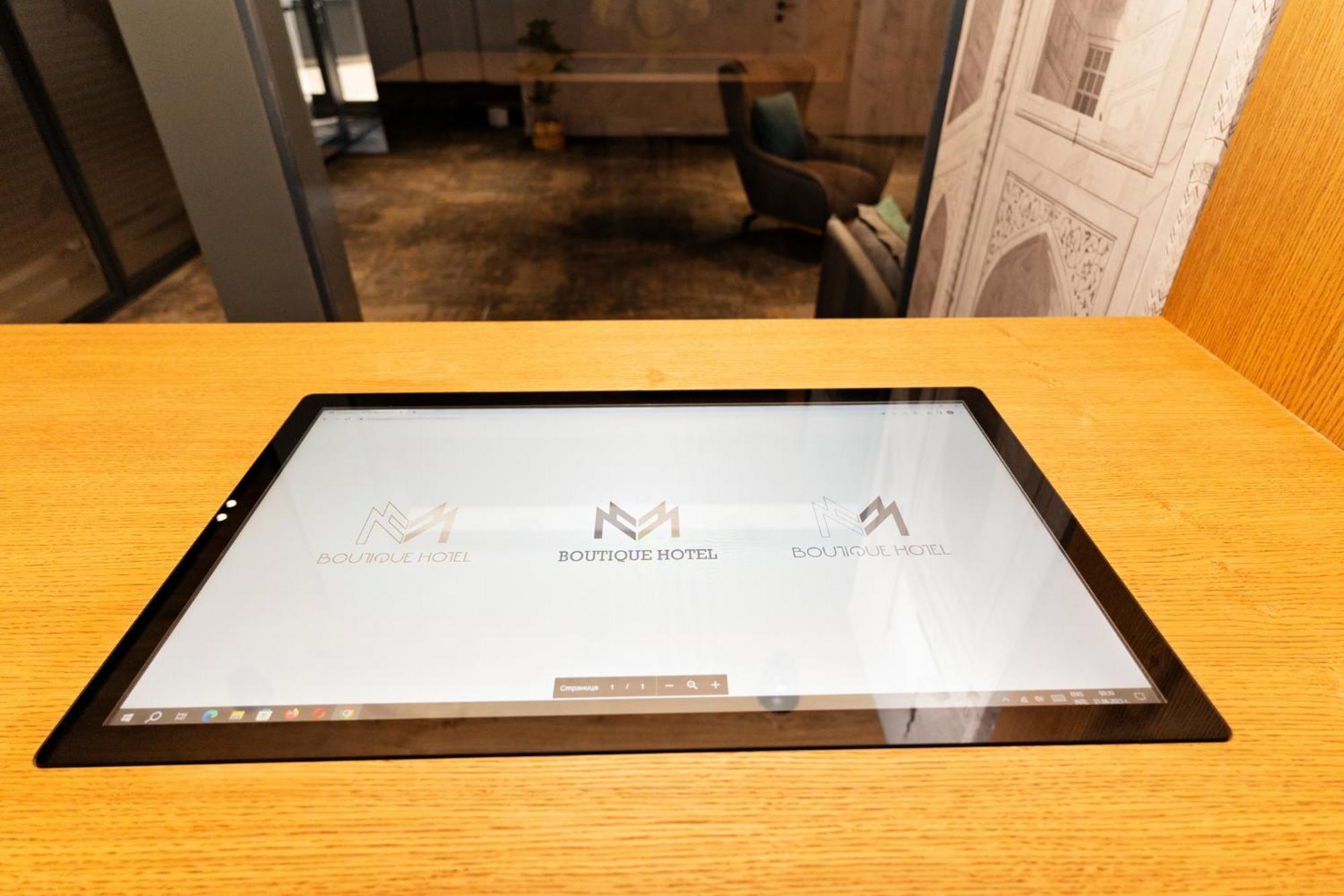 Mm Boutique Hotel Burgas Stad Buitenkant foto