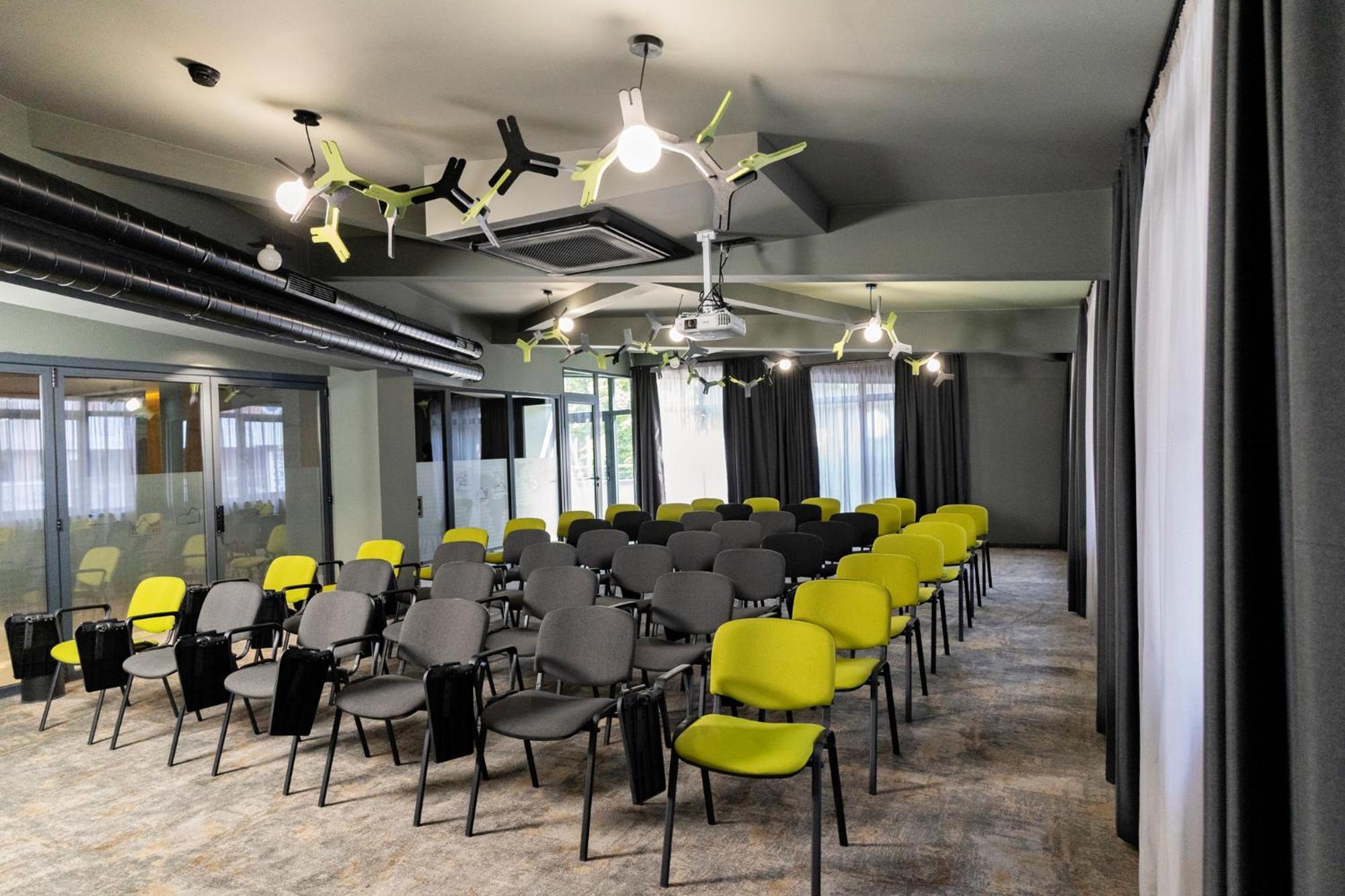 Mm Boutique Hotel Burgas Stad Buitenkant foto
