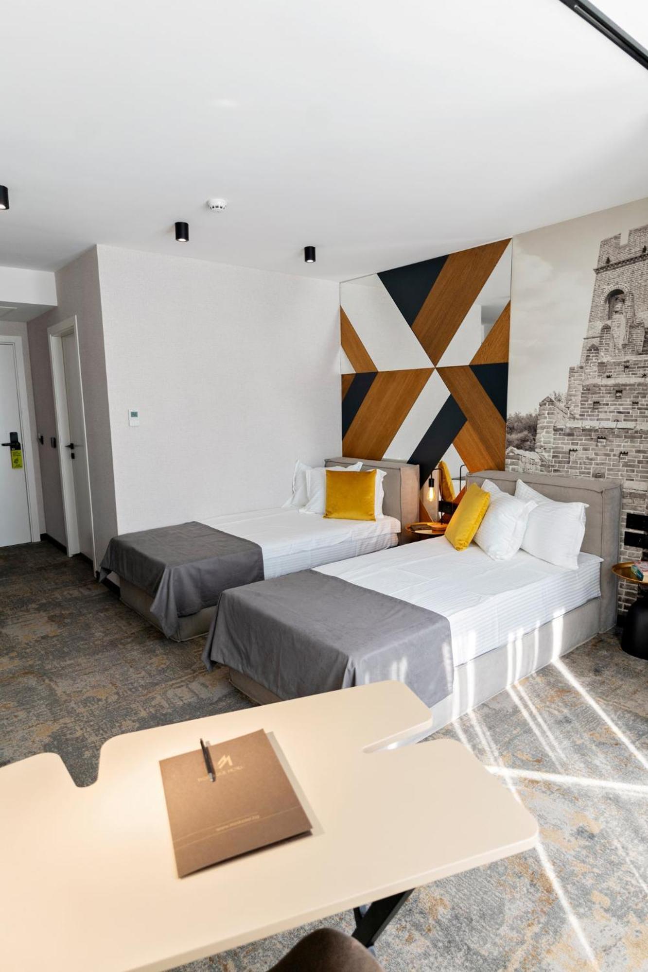 Mm Boutique Hotel Burgas Stad Buitenkant foto