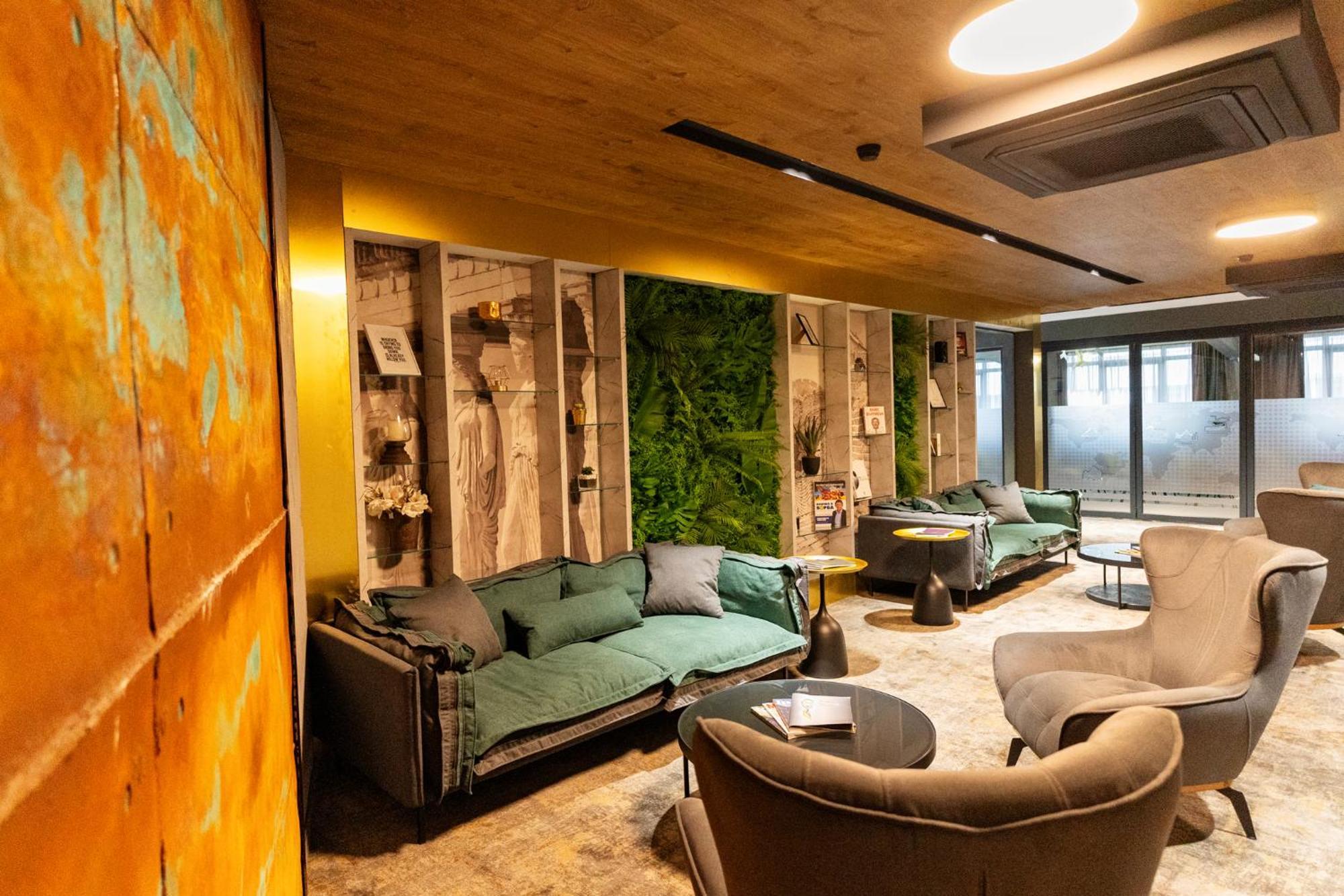 Mm Boutique Hotel Burgas Stad Buitenkant foto